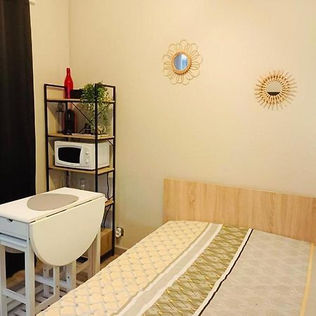 Appartement Calme Et Bien Situe Tarbes Eksteriør billede